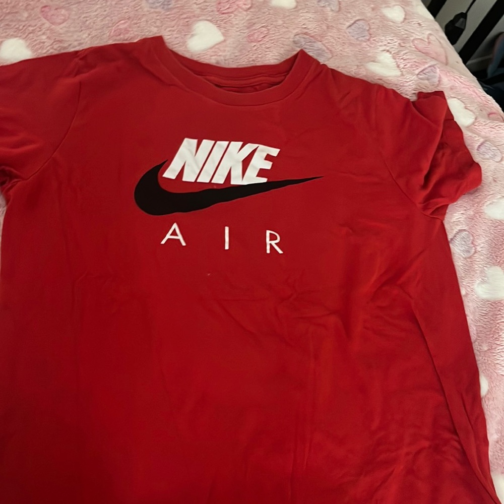 Nike tee